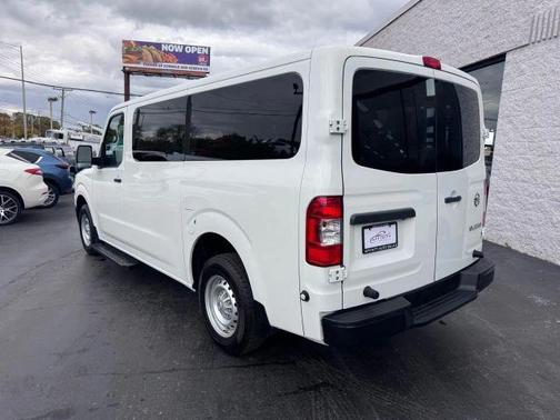 2020 Nissan NV Passenger NV3500 HD S V6/S V8