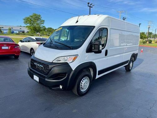 White 2026 RAM ProMaster 2500 High Roof
