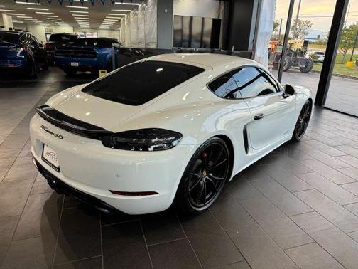 2018 Porsche 718 Cayman GTS