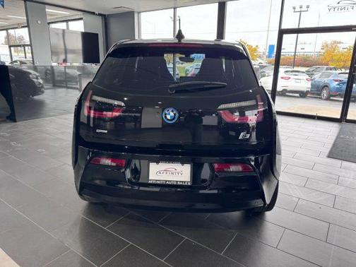 2016 BMW i3 Base w/Range Extender