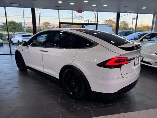 2016 Tesla Model X 90D