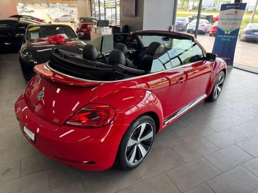 2014 Volkswagen Beetle 2.0T R-Line
