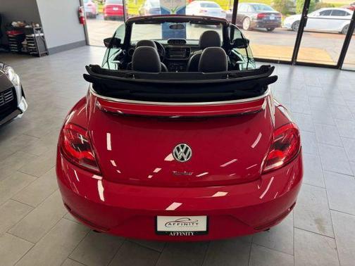 2014 Volkswagen Beetle 2.0T R-Line