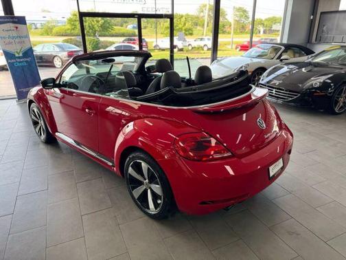 2014 Volkswagen Beetle 2.0T R-Line