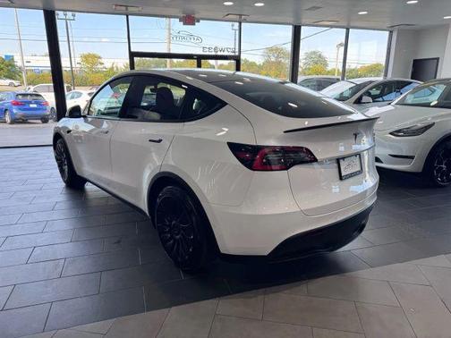 2021 Tesla Model Y Standard Range