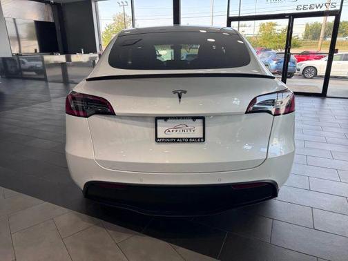 2021 Tesla Model Y Standard Range