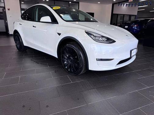 2021 Tesla Model Y Standard Range