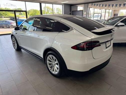 2020 Tesla Model X Long Range