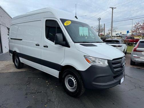 2023 Mercedes-Benz Sprinter 2500 ROOF W/144 WB