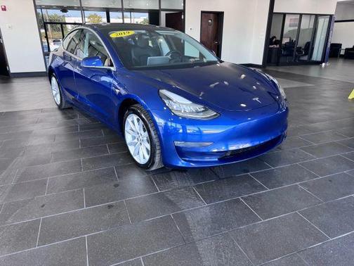 2019 Tesla Model 3 Long Range