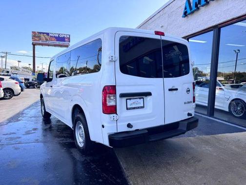 2018 Nissan NV Passenger NV3500 HD S V6/S V8