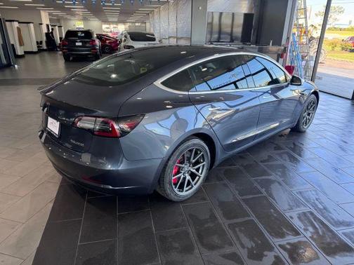 2019 Tesla Model 3 Long Range