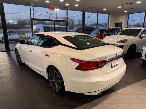 2016 Nissan Maxima 3.5 SR