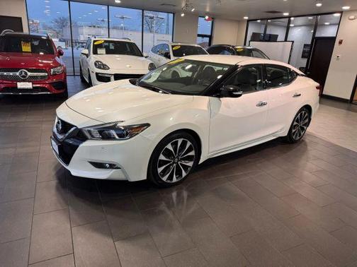 2016 Nissan Maxima 3.5 SR