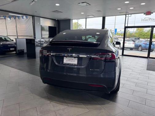2020 Tesla Model X Long Range