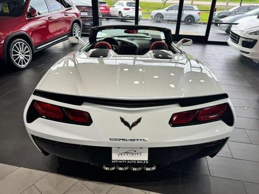 White 2015 Chevrolet Corvette Stingray