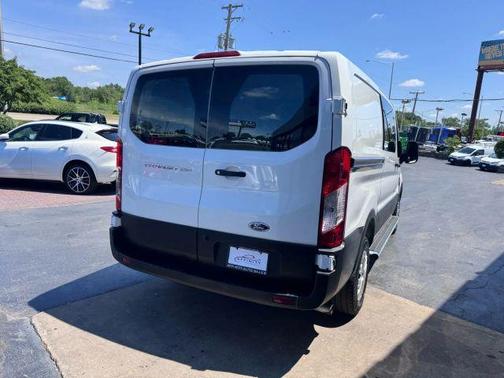 2023 Ford Transit-250 LOW ROOF W/RWB