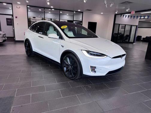 2017 Tesla Model X 90D