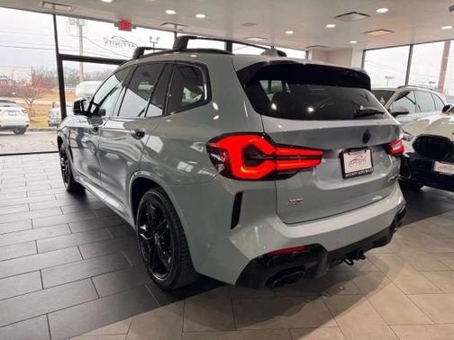 2023 BMW X3 M40i
