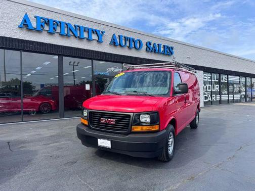 2017 GMC Savana 3500 Work Van