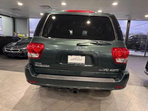 2006 Toyota Sequoia SR5