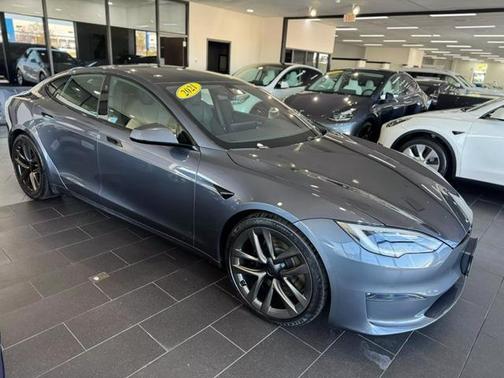 2021 Tesla Model S Plaid