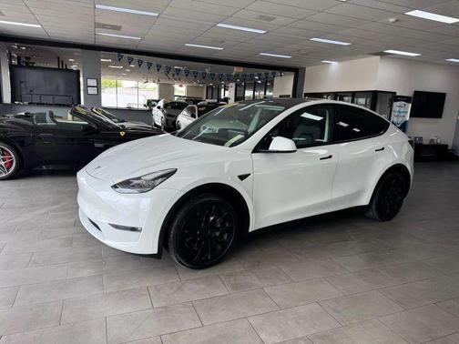 2021 Tesla Model Y Long Range