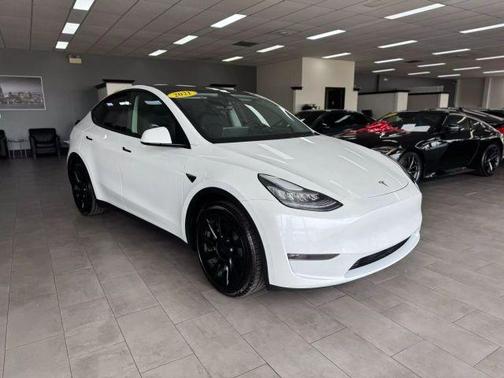 2021 Tesla Model Y Long Range