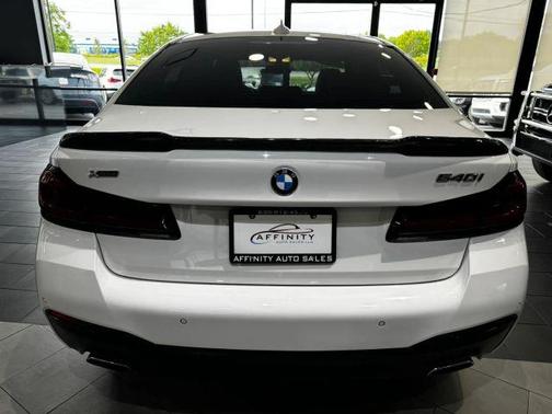 White 2021 BMW 540 i xDrive