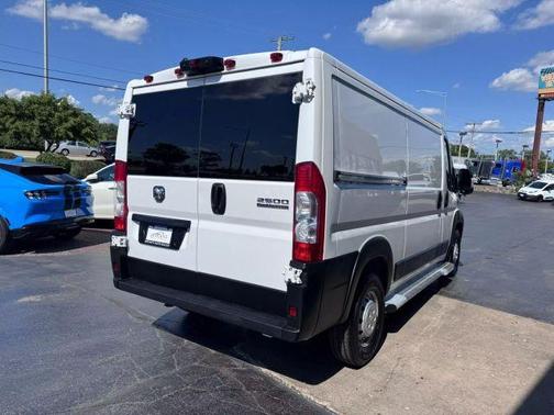 2023 RAM ProMaster 2500 Base