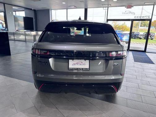 2019 Land Rover Range Rover Velar P250 SE R-Dynamic
