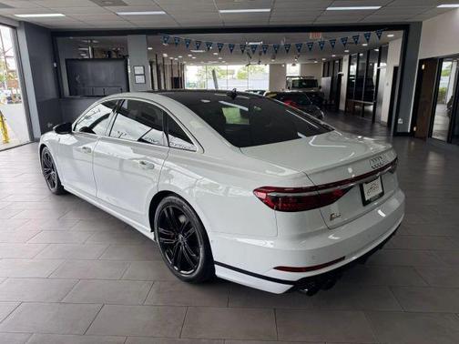 2020 Audi S8 4.0T quattro