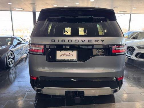 2020 Land Rover Discovery Landmark