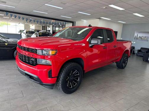 2020 Chevrolet Silverado 1500 Custom