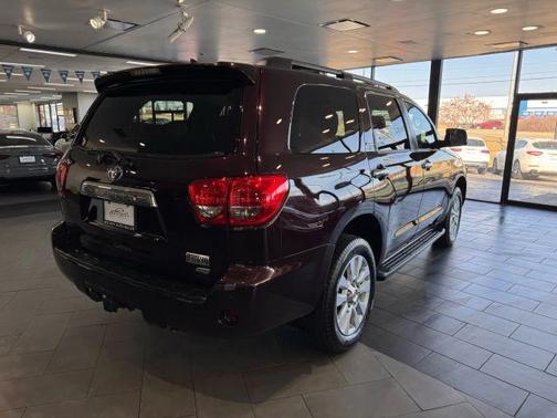 2014 Toyota Sequoia Platinum
