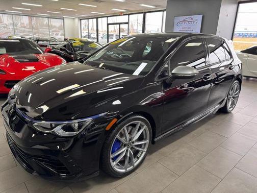 2024 Volkswagen Golf R 2.0T