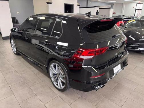 2024 Volkswagen Golf R 2.0T
