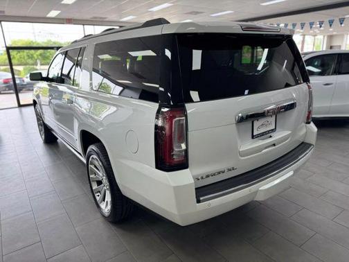 2017 GMC Yukon XL Denali