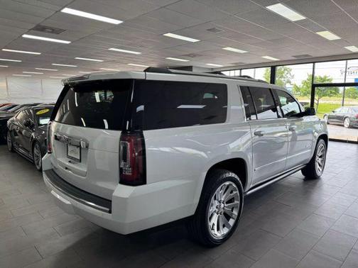 2017 GMC Yukon XL Denali