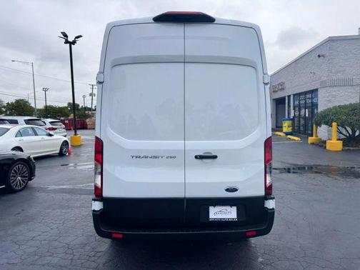 2021 Ford Transit-250 Base