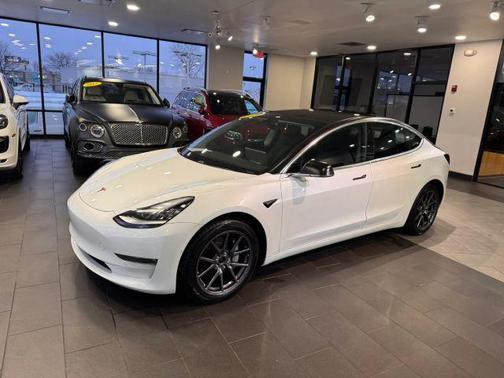 2019 Tesla Model 3 Long Range
