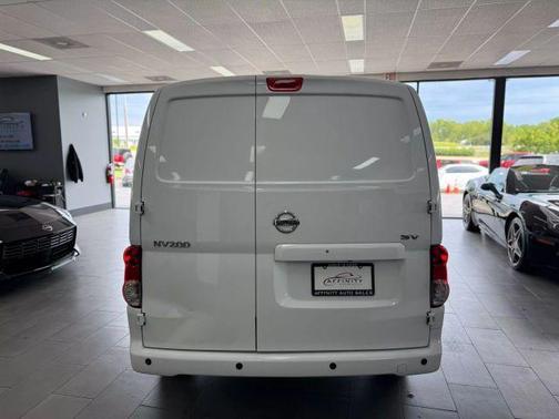 2021 Nissan NV200 SV