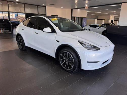 White 2020 Tesla Model Y Long Range