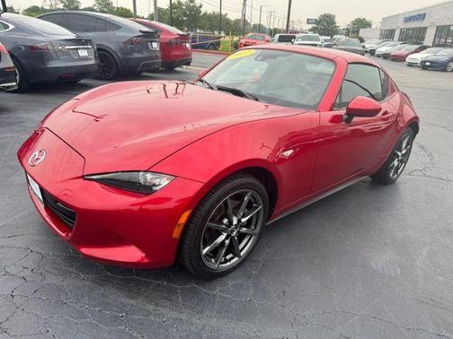 Soul Red Metallic 2017 Mazda MX-5 Miata Grand Touring