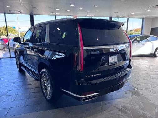 2021 Cadillac Escalade Premium Luxury