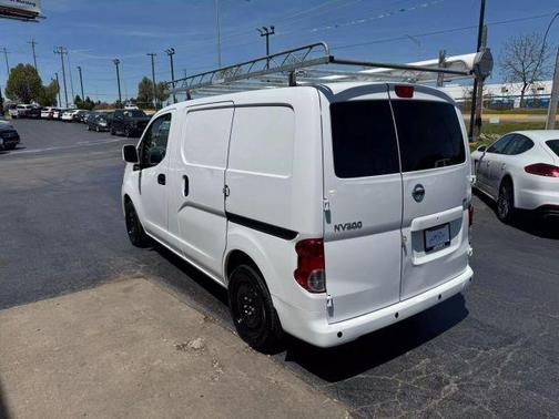 2021 Nissan NV200 SV
