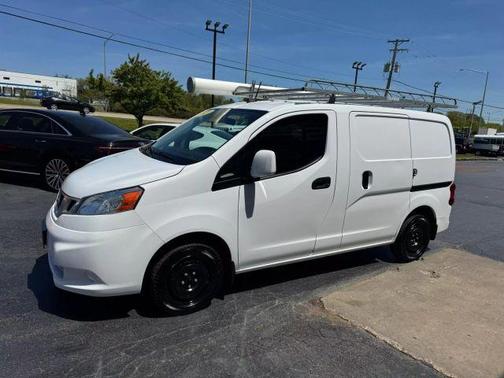 2021 Nissan NV200 SV