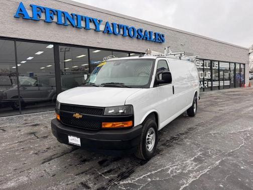 2025 Chevrolet Express 2500 Work Van