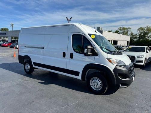 White 2026 RAM ProMaster 2500 High Roof