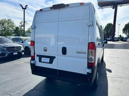 White 2026 RAM ProMaster 2500 High Roof